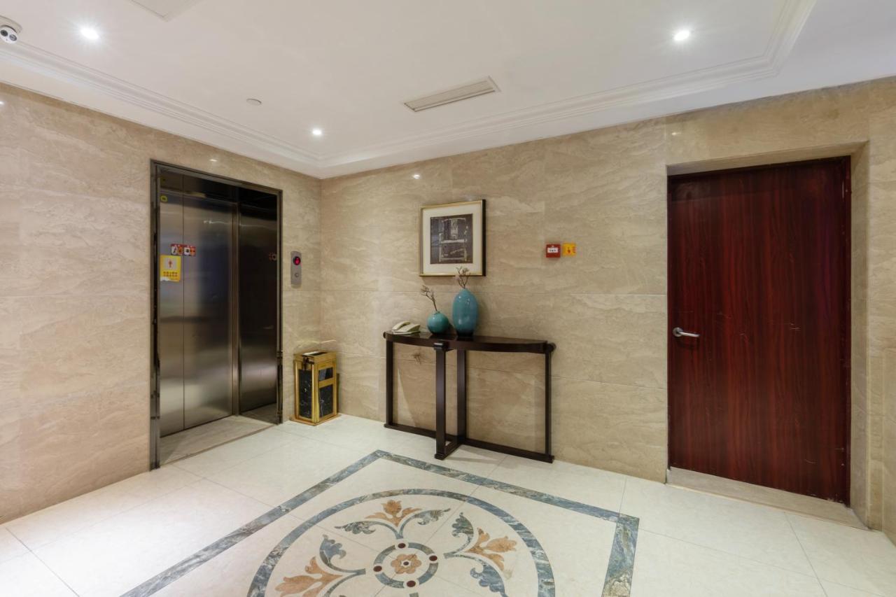 Huzhou Wealth Hotel Bagian luar foto