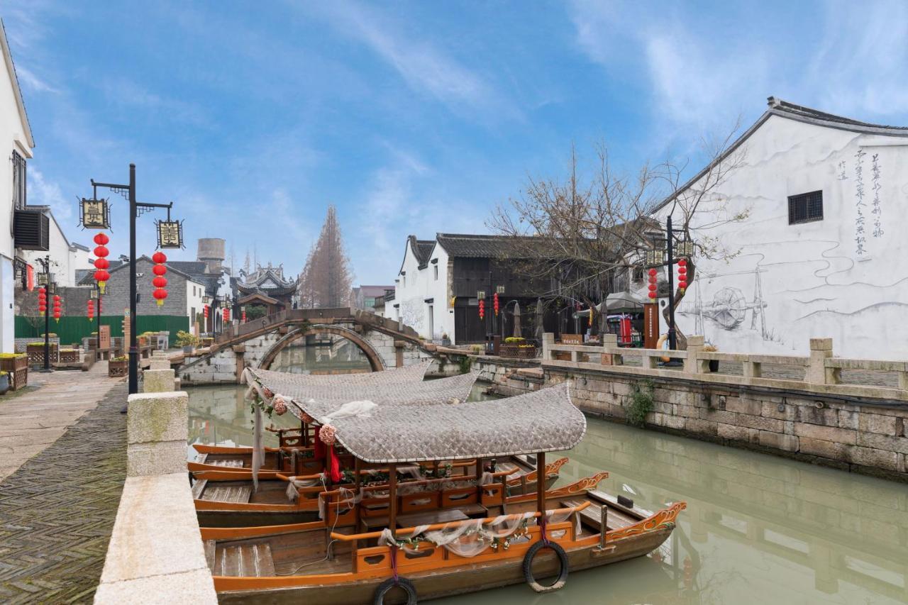 Huzhou Wealth Hotel Bagian luar foto